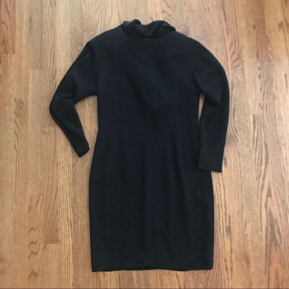 Vtg 1990s scoop back open fitted LBD 10 Dress - Picture 4 of 6